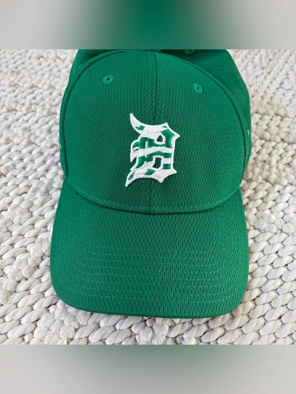 NEW ERA 2 Detroit Tigers Fitted Baseball Caps Hats Mens Large/XLarge & 7 5/8 EUC
